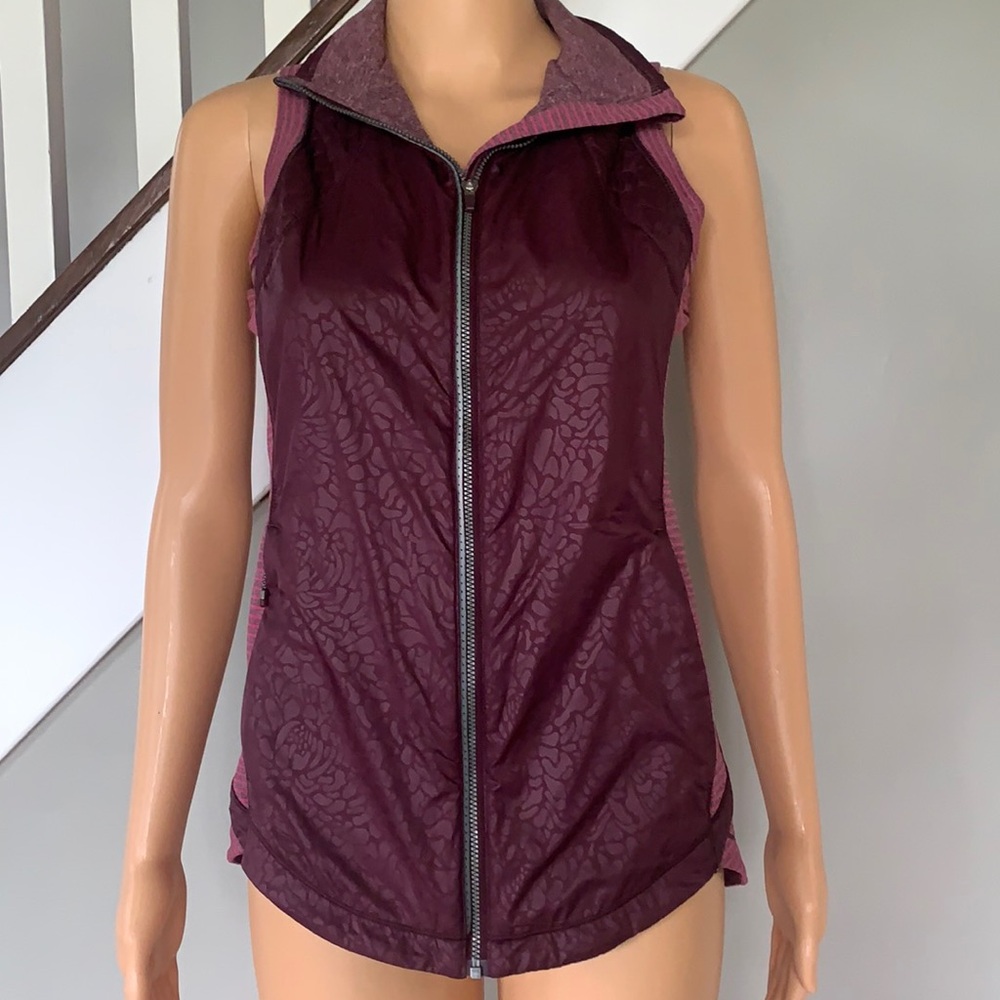Lululemon vest